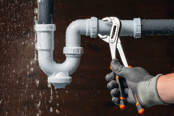 Professional Drain Cleaning technician working in Ridgefield Park, NJ